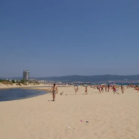 דירה Visit Holiday *